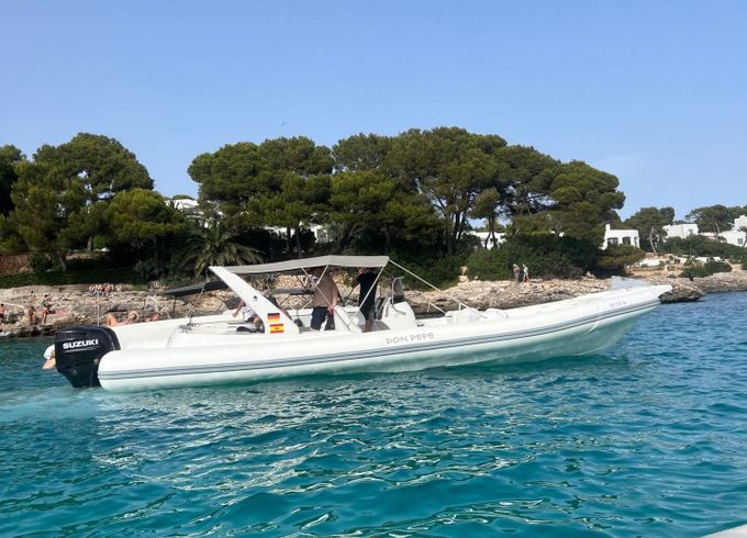 Motorboat Bat 996 600hp