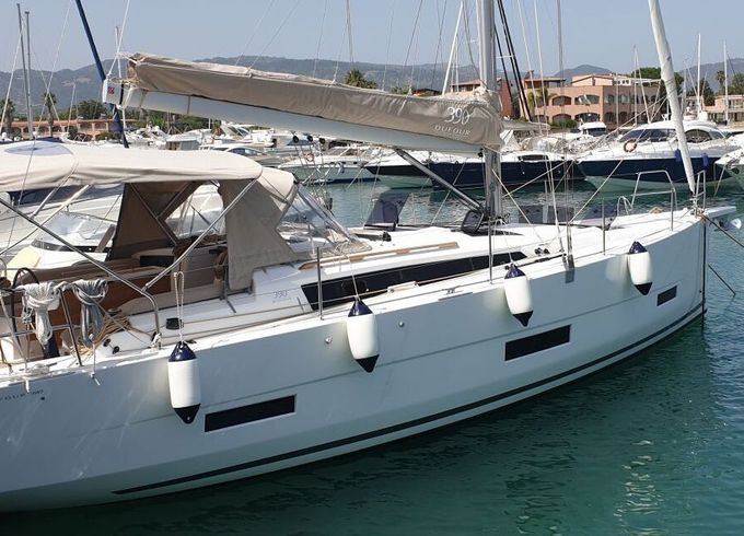 Sailboat Dufour 390 Grand Large 11.93m
