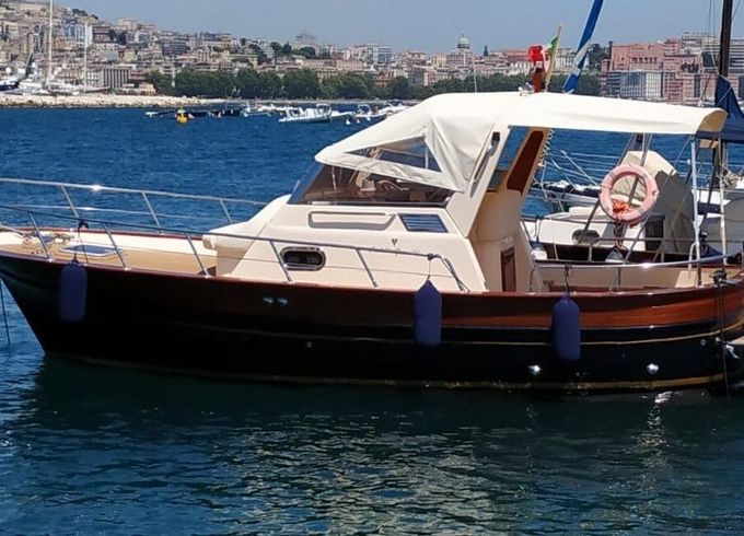Motorboat Fratelli Aprea Aprea 7.50 200hp
