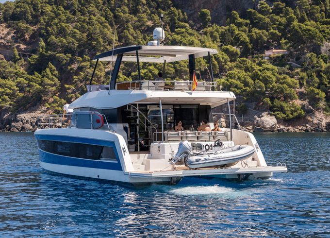 Catamaran Fountaine Pajot 44 13.41m