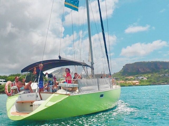 Maxie Sailing Curacao – Private Boat Tours