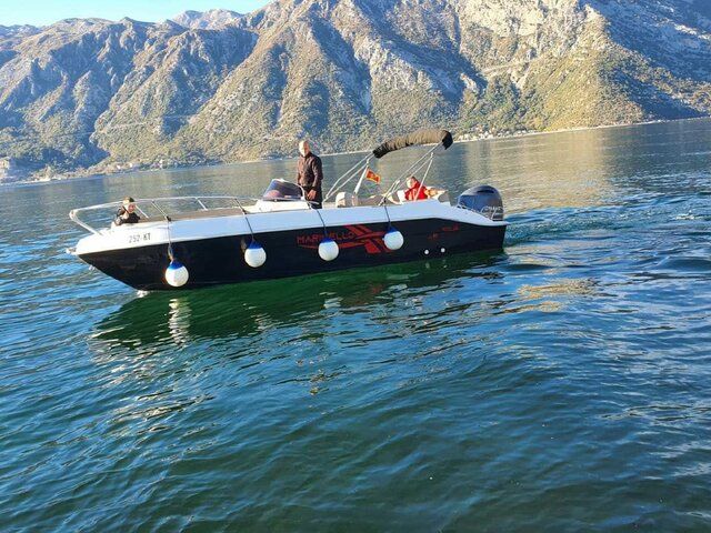 Montenegro Waves