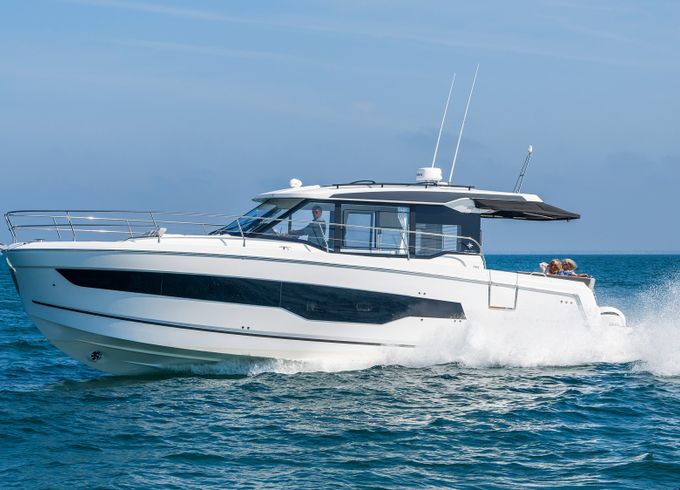 Jeanneau Merry Fisher 1295 Coupe