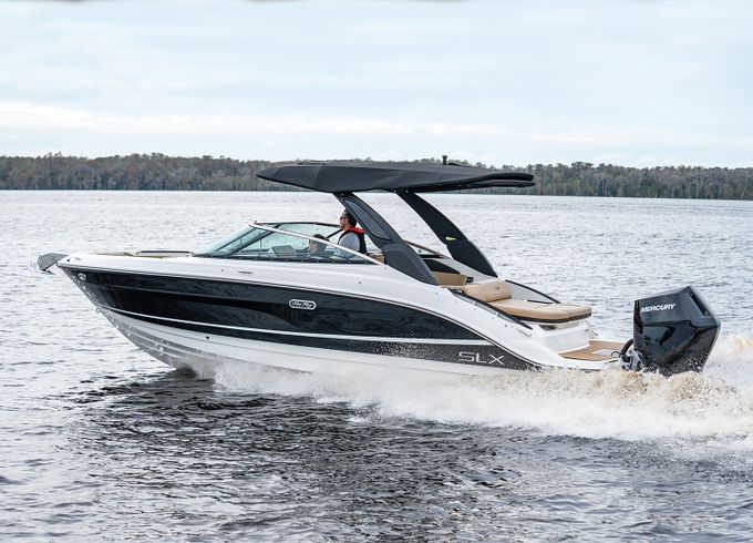 Sea Ray SLX 260