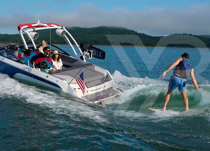 Cobalt CS23 Surf