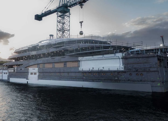Lurssen Project Deep Blue