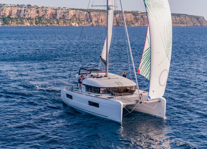 Lagoon 40