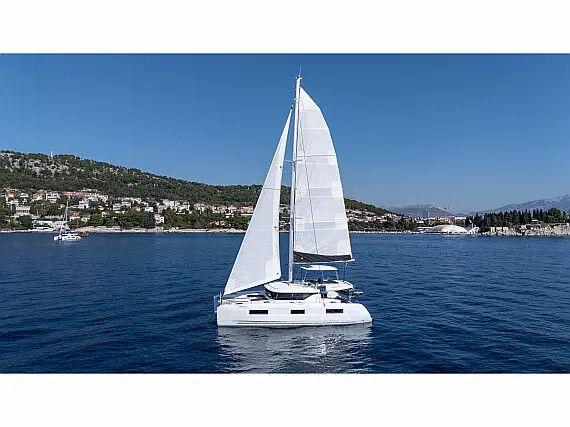 LAGOON 46