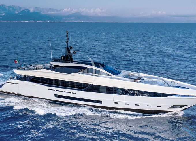 MANGUSTA GRANSPORT 45