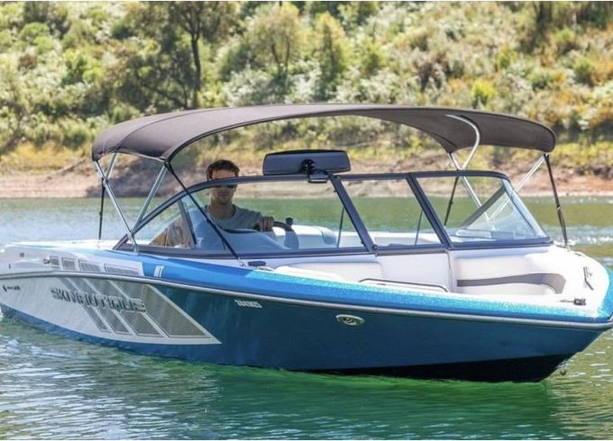 Ski Nautique 200