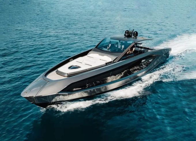 Lamborghini Tecnomar 63ft