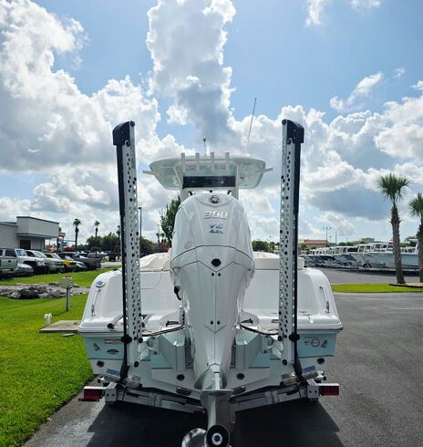 2025 Sea Hunt 239SE — 24ft Center Console Adventure Boat