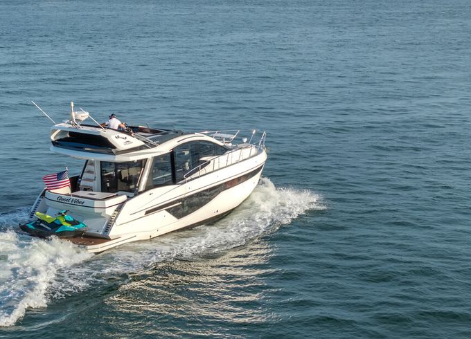 ⭐ FREE HOUR  ⭐ 50 ft LUXURY 3-Story Yacht including JET SKI- 13 pax