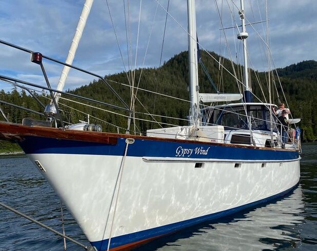 Sail the San Juan Islands  72' Sailboat with large Jacuzzi (Anacortes)