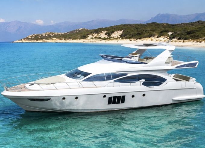 Stunning Azimut 65 in Miami Beach
