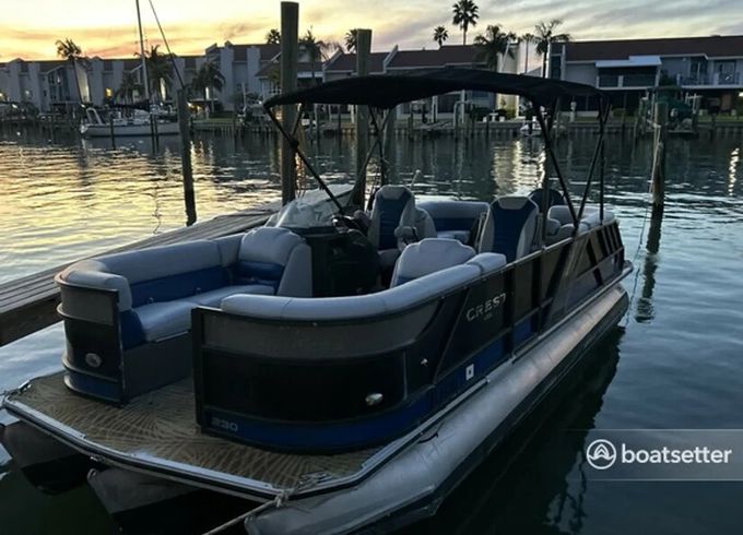 230 Crest Tri-toon with Yamaha 150