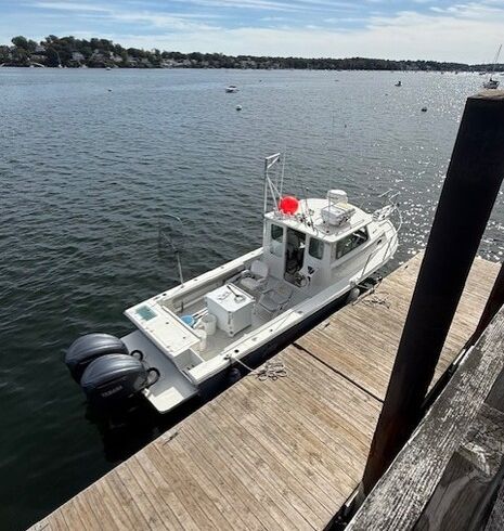 Comfort &amp; Adventure Aboard the 2022 Parker 2820 XLD Pilot House
