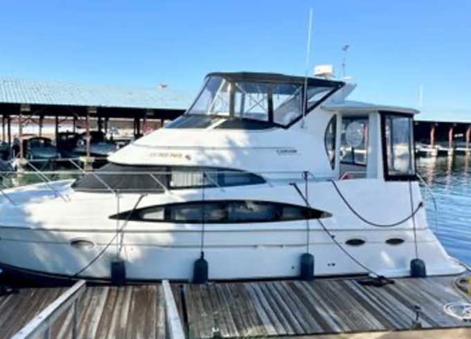 "Liquid Limo", Yacht Charter in Osage Beach!!!