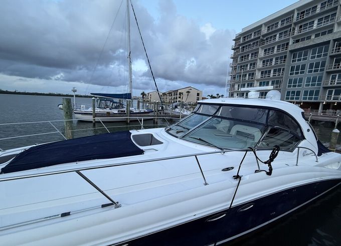 Luxury Yacht for Unforgettable Times