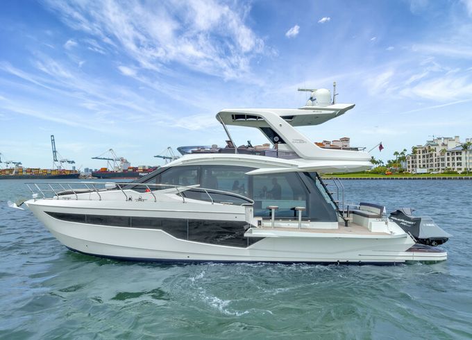 Luxury Galeon 53 Fly