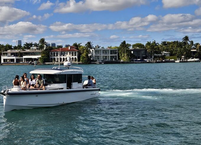 Beat Summer Heat with a Day on the Bay on a Sleek Sport Yacht!
