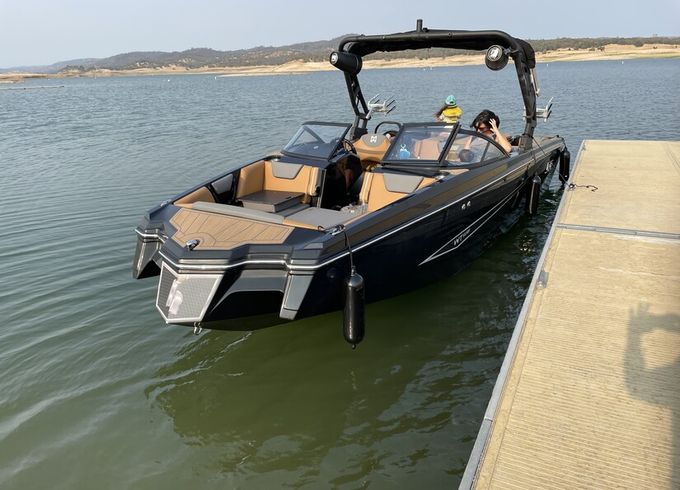 Heyday 25' WT Surf — 2022 Wake & Surf Cruiser