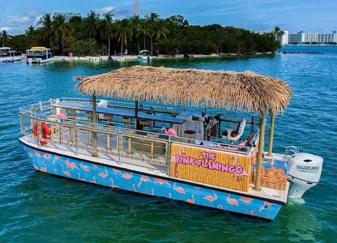 Pink Flamingo Tiki - 18 persons capacity