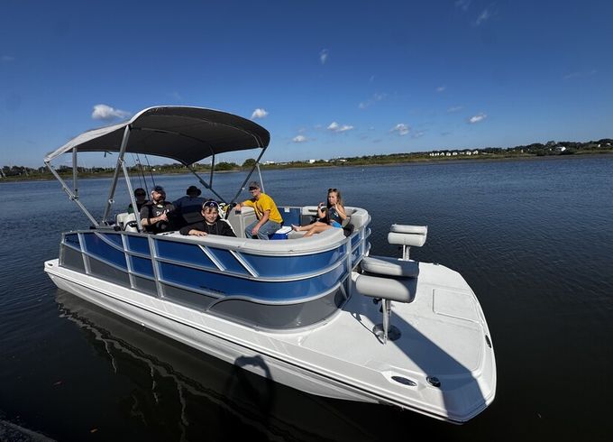 Blue Hurricane- Spacious with Fishing Features!