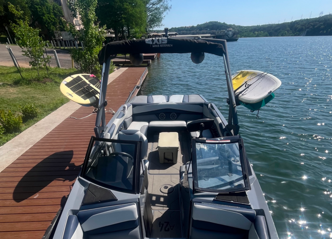 Axis Wake Surf Boat Tubing Experience Perfect For Pups – Lake Austin
