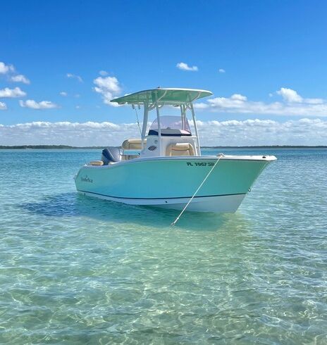 23ft Nautic Star Legacy. Multi day rentals. holds up to 8