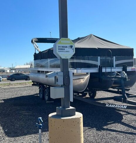 22' Triton Boat!
