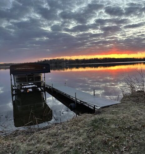 Northwoods Escape on Rabbit Lake - Pontoon