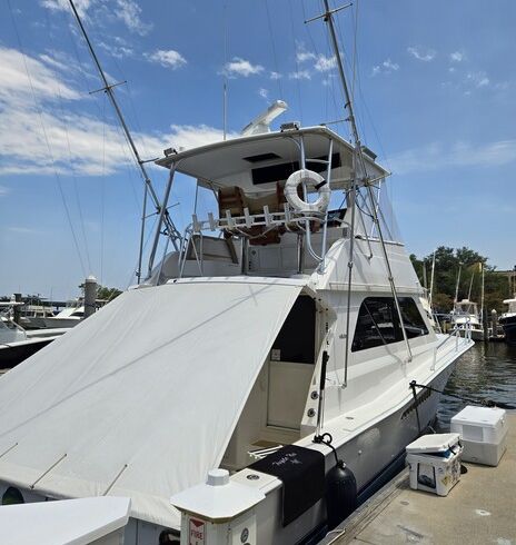 Experience Charleston in Style – 1998 Viking Sport Fish