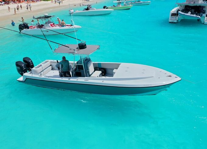 32' Contender — Private BVI and USVI Charters!