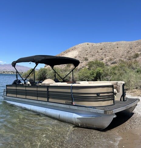 Lake Havasu Luxe — Massimo 24 Limited Lounge