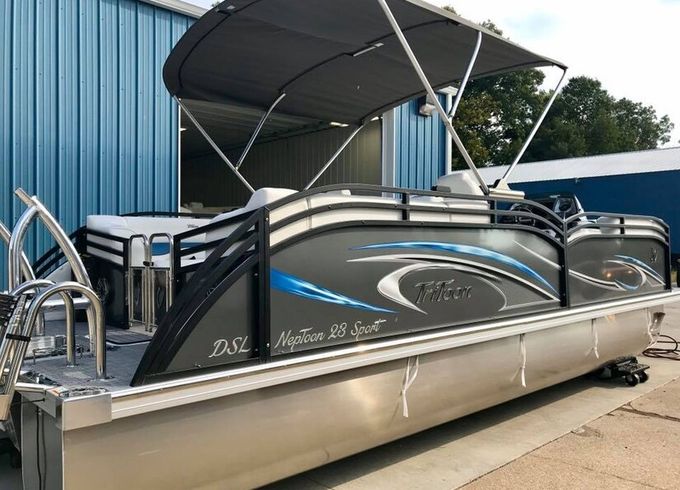 2020 JC Neptoon 23TT – Spacious Luxury Pontoon | Family-Friendly