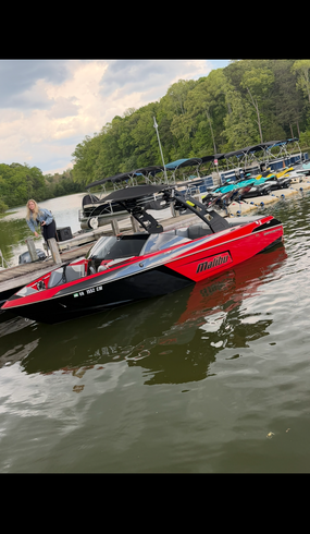 Luxury Wake Boat