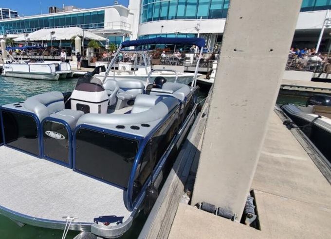 Aloha 25 Tritoon perfect for fun in the sun!  – Hidden Cove