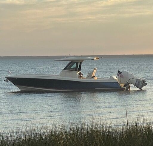 OBX Dream Day – 33’ Catalina for Fishing, Cruising & Sunset Tours