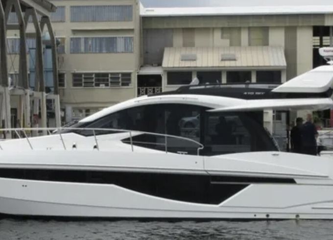 Sky Galeon 470 — Independence Day Luxury Cruise