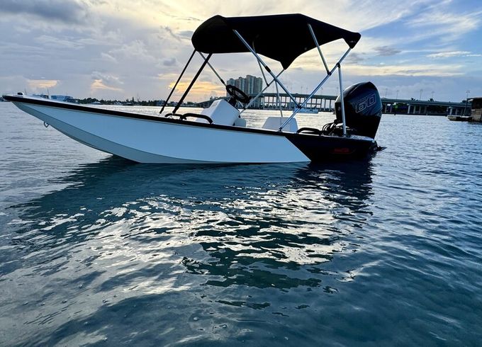 13ft Boston Whaler Sport – Riviera Beach, West Palm