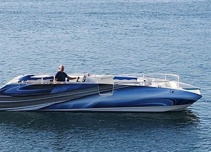 12-Person Boat with Water Toys for Long Beach and Newport Cruises