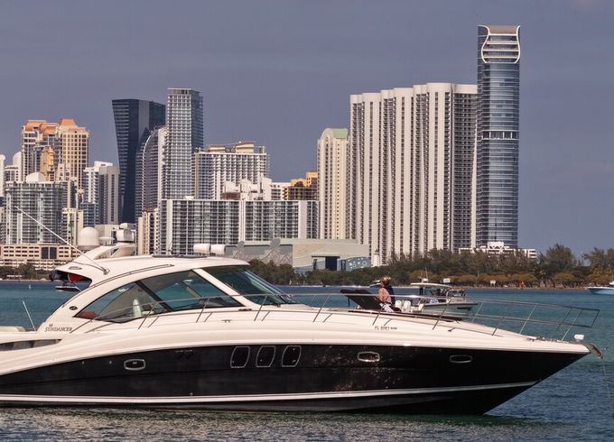 52ft Sailing Yacht Solara 13 Guests – Hollywood, Miami Area
