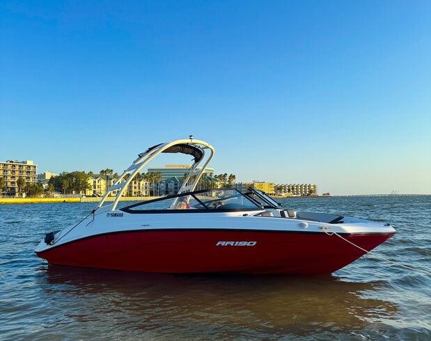 Beer Can Island  / Johns Pass Jet Boat Tour! Fast and Fun!