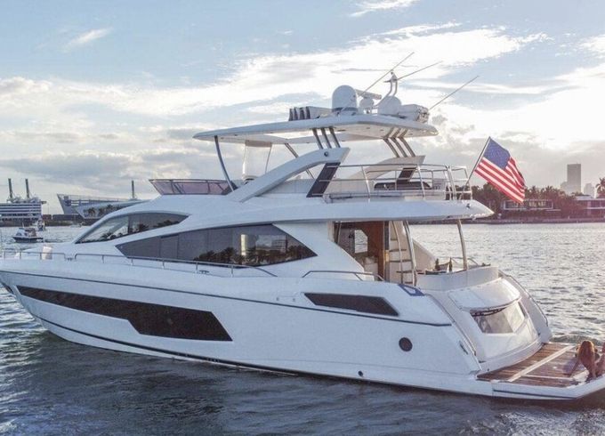 NYC's Top Private Luxury Yacht!