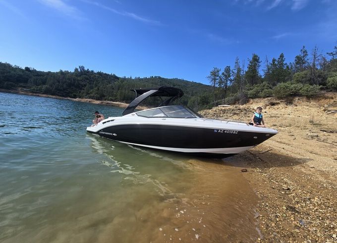Float Life — 2013 Chaparral 25' Bowrider