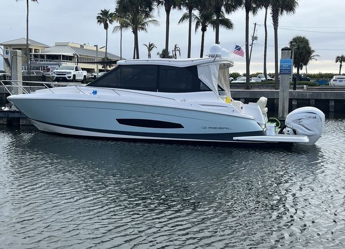 Spend a fantastic day / evening on the water for any occasion!