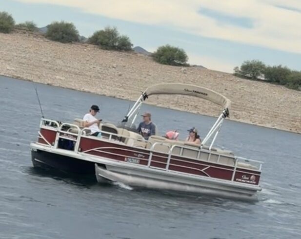 24-Foot Fishing Barge Rental
