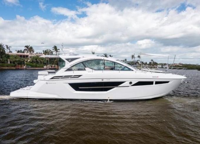 Boca Modern Luxury Yachting