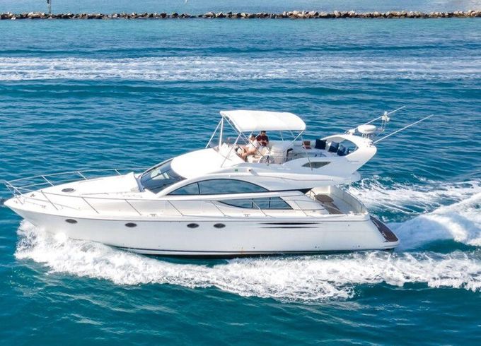 Enjoy Miami In 57ft Fairline Flybridge!